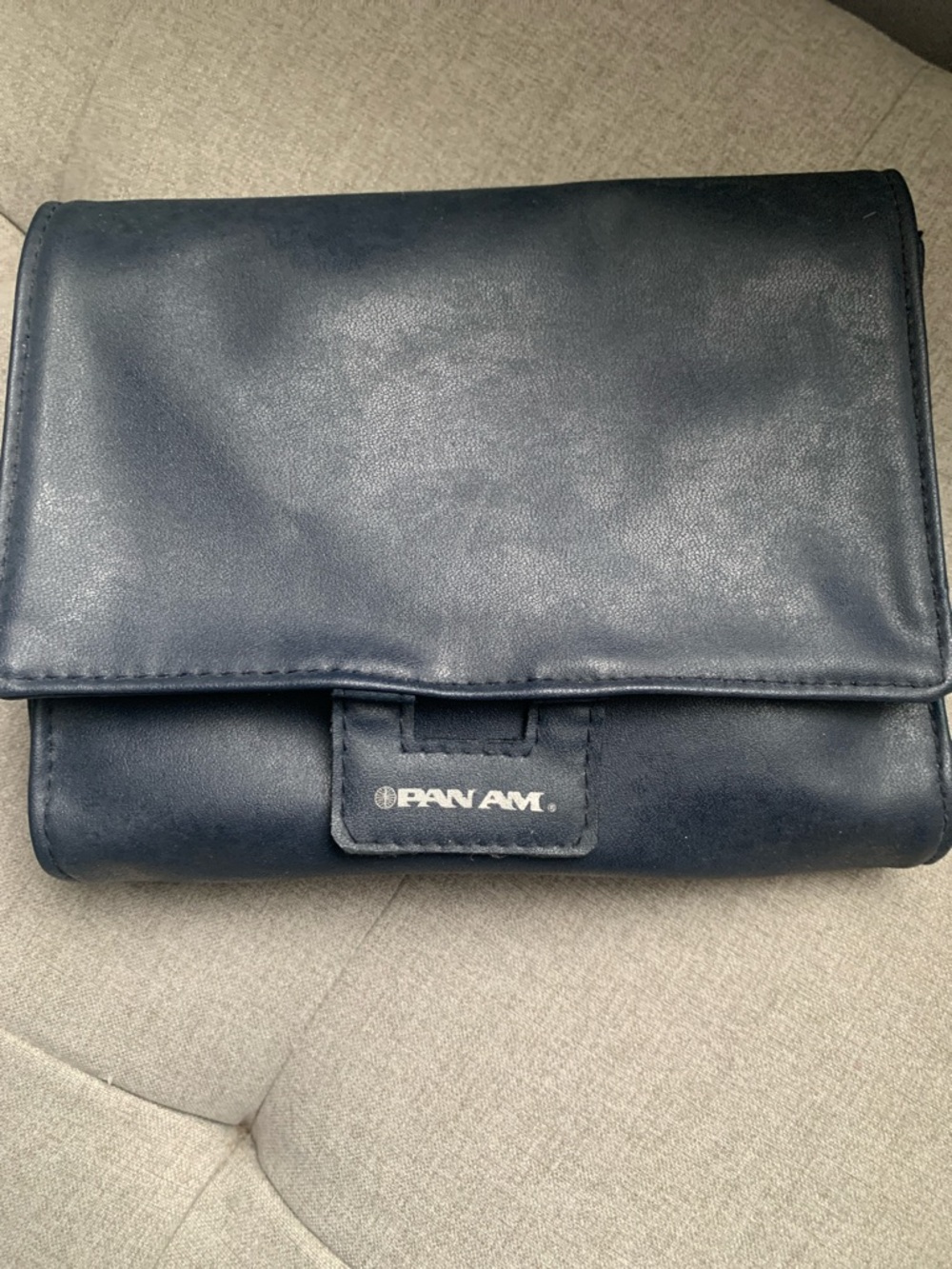 PAN AM Vintage COMPLIMENTARY AIRLINE OVERNIGHT TRAVEL KIT